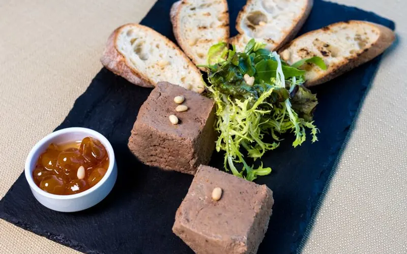 Liver pâté with toasted baguette
